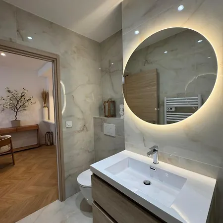 Apartman Quai Prestige - Central, Balcon, Neuf, Proche Palais&plage, Clim Cannes