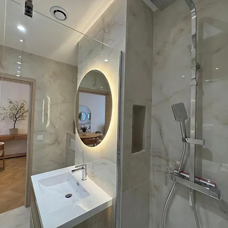 Quai Prestige - Central, Balcon, Neuf, Proche Palais&plage, Clim Apartman Cannes